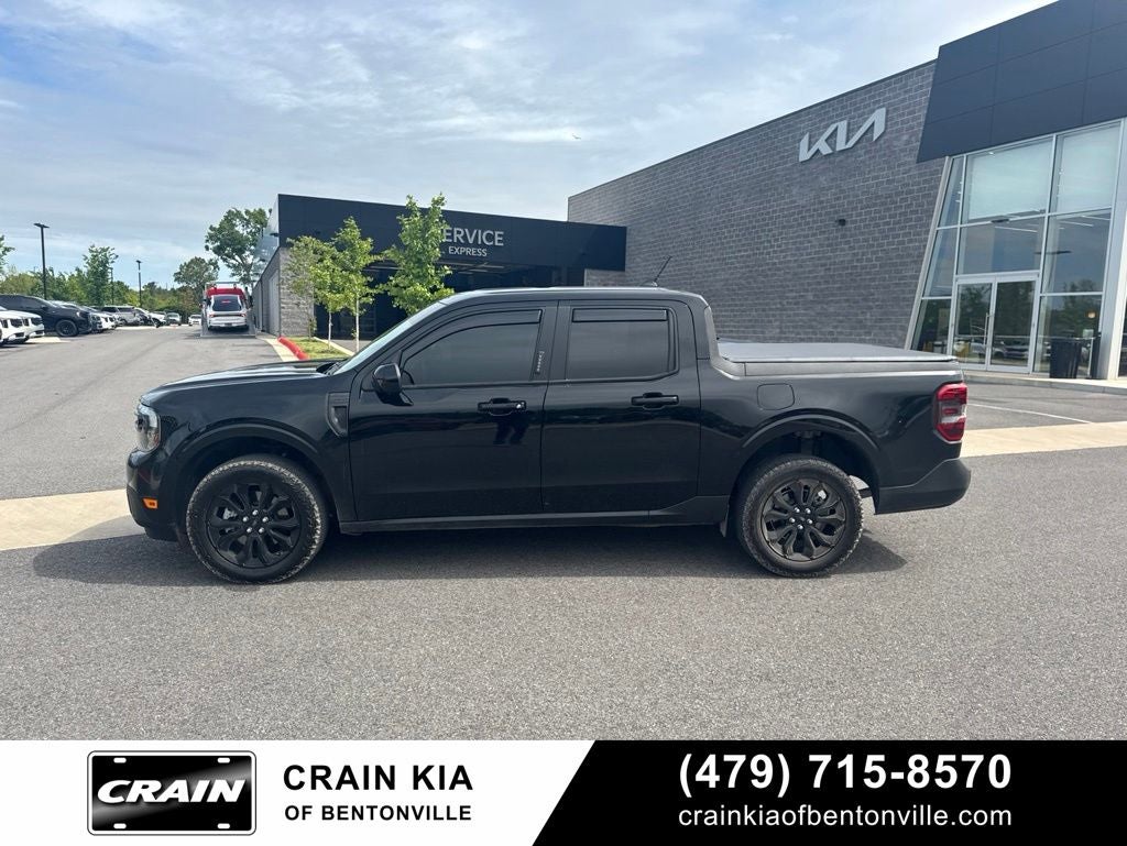 2023 Ford Maverick Lariat - AWD / CLEAN CARFAX