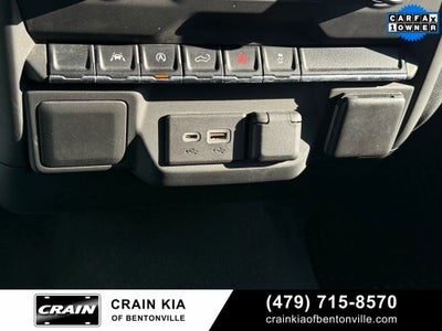 2022 Chevrolet Silverado 1500 Custom - 4WD / CLEAN CARFAX / ONE OWNER