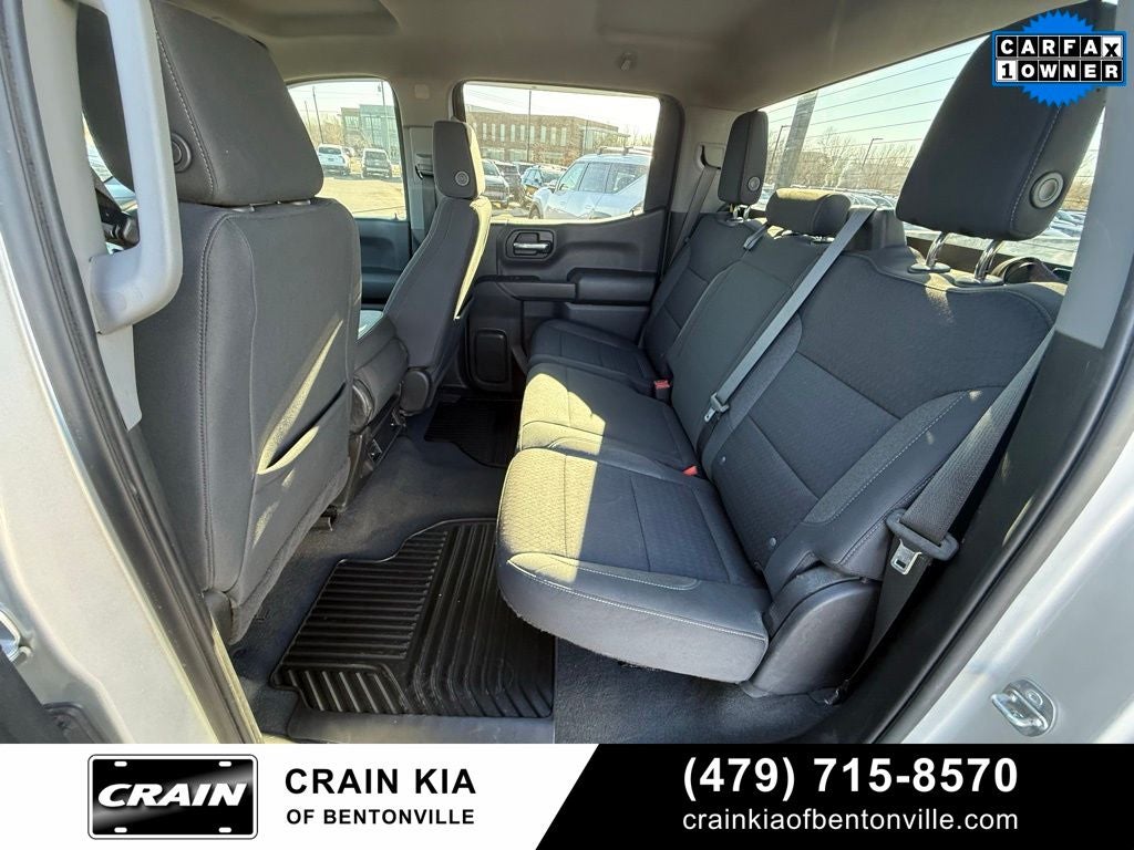 2022 Chevrolet Silverado 1500 Custom - 4WD / CLEAN CARFAX / ONE OWNER