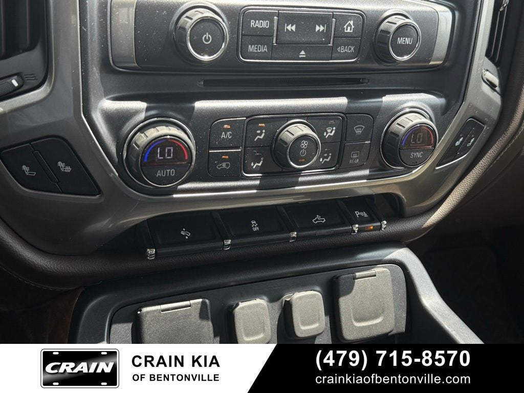 2018 Chevrolet Silverado 1500 LTZ - 4WD / CLEAN CARFAX