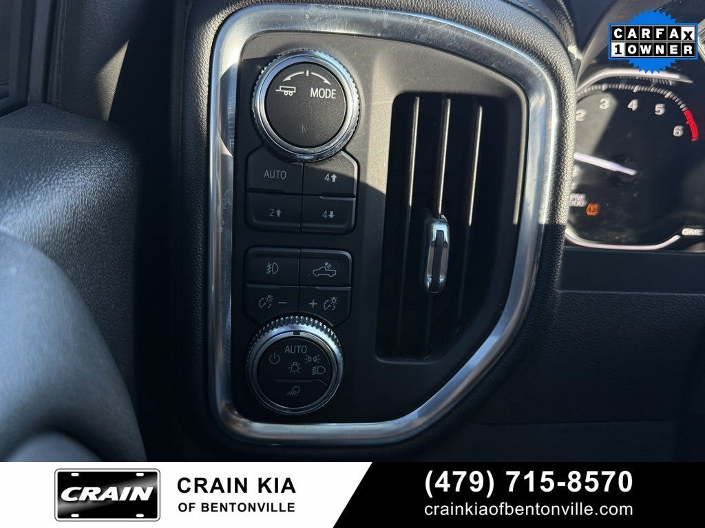 2021 GMC Sierra 1500 AT4 - 4WD / CLEAN CARFAX / ONE OWNER