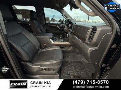 2023 GMC Sierra 1500 SLT - 4WD / CARFAX ONE OWNER