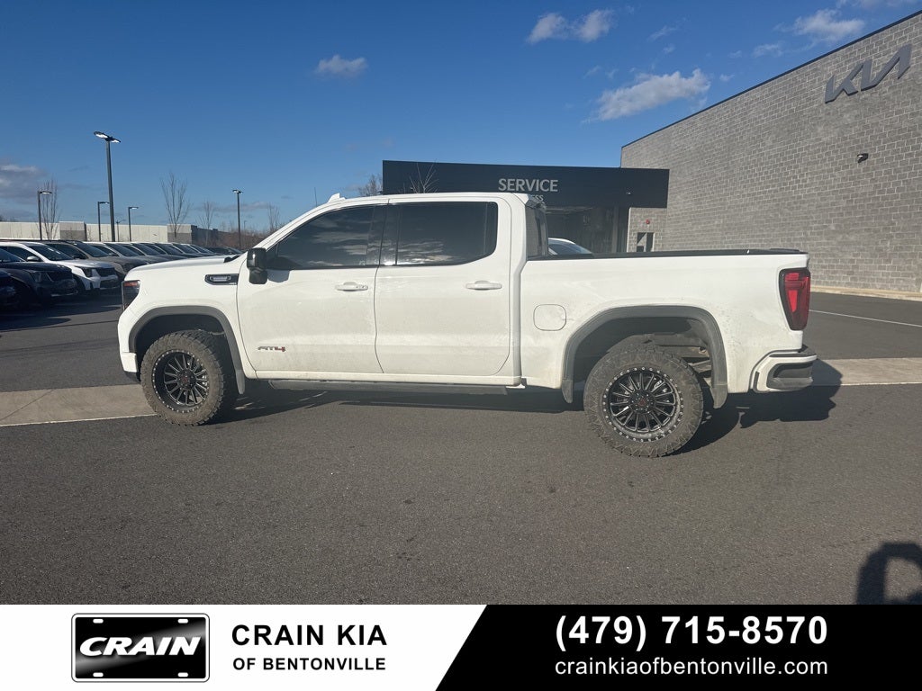 2023 GMC Sierra 1500 AT4 - 4WD / CLEAN CARFAX