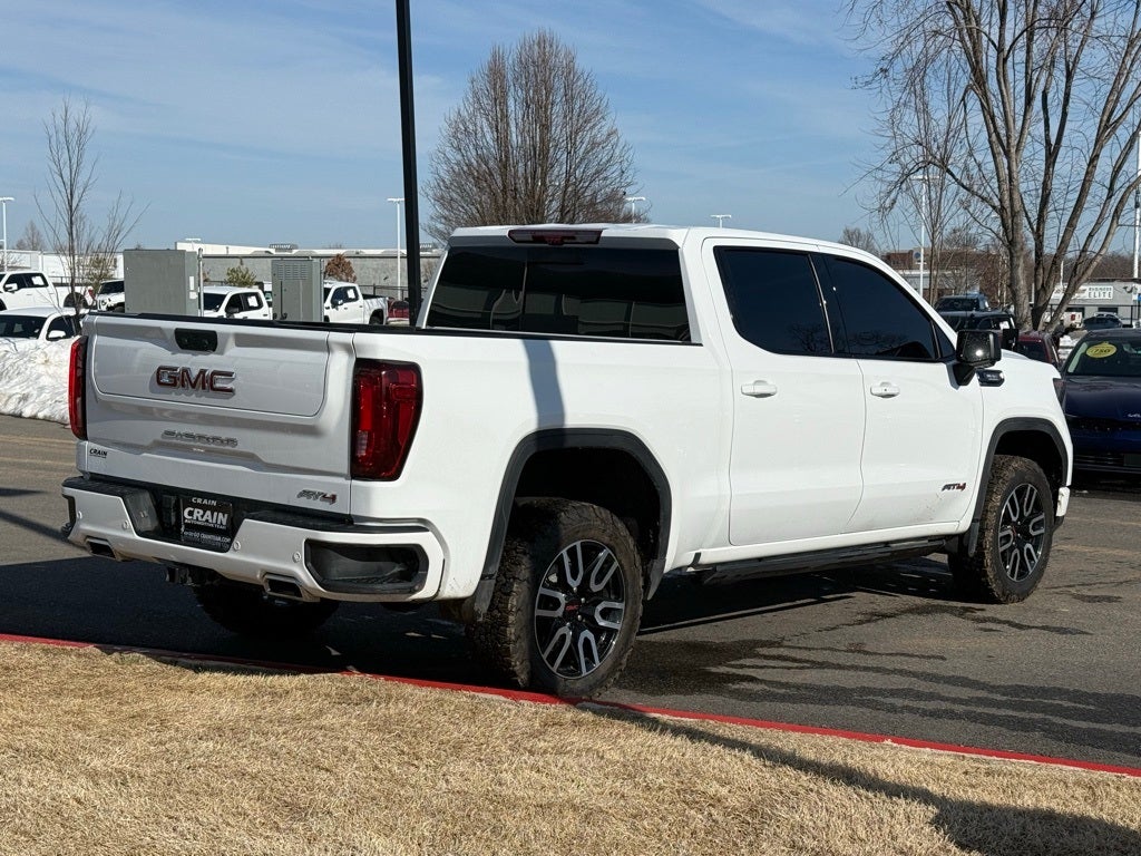 2023 GMC Sierra 1500 AT4 - 4WD / CLEAN CARFAX
