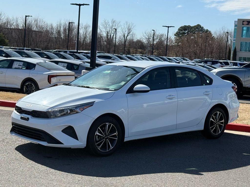 2024 Kia Forte LXS - KIA CPO / CLEAN CARFAX / ONE OWNER