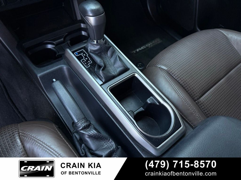 2021 Toyota Tacoma Limited V6 - SUNROOF / CLEAN CARFAX / ONE OWNER