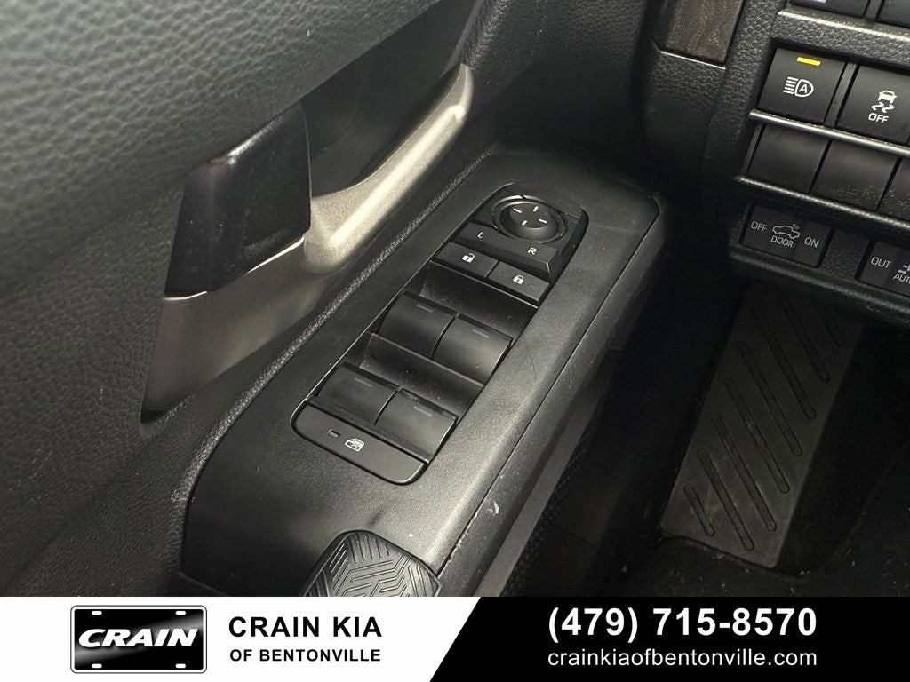 2024 Toyota Tacoma Limited - 4WD / SUNROOF