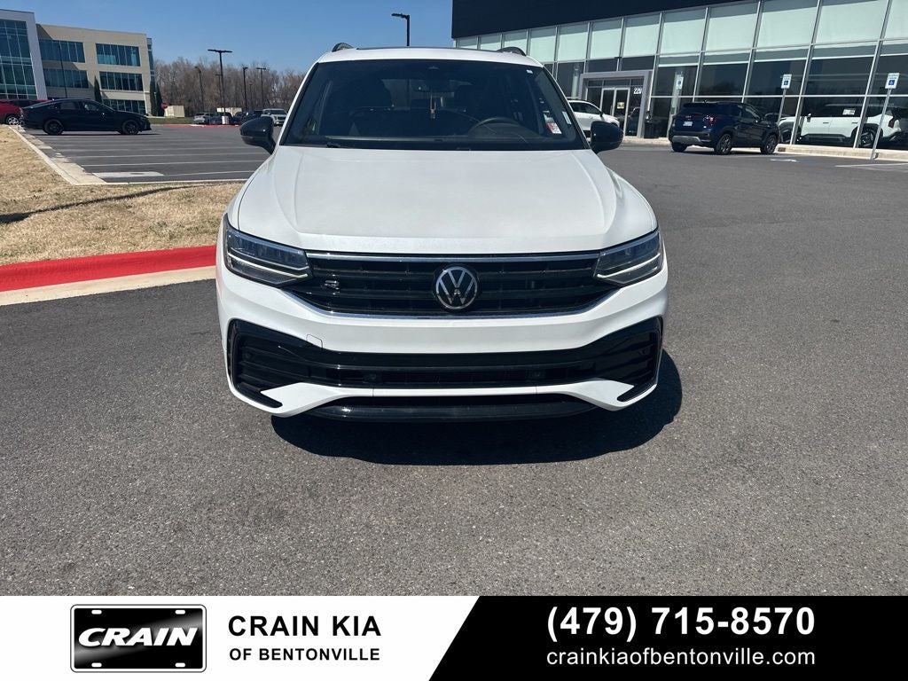 2022 Volkswagen Tiguan 2.0T SE R-Line Black - AWD / SUNROOF / CARFAX ONE OWNER