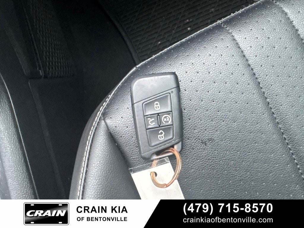 2022 Volkswagen Tiguan 2.0T SE R-Line Black - SUNROOF