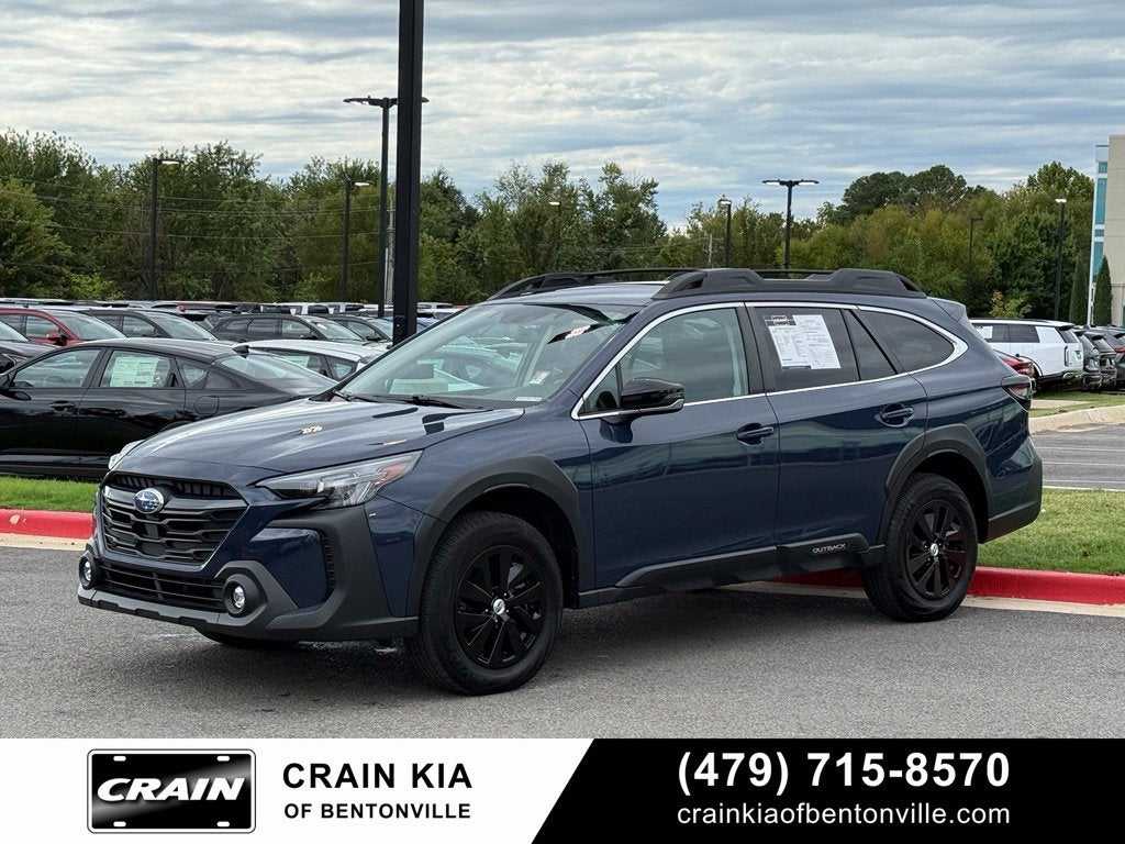 2025 Subaru Outback Premium - AWD / CLEAN CARFAX / ONE OWNER