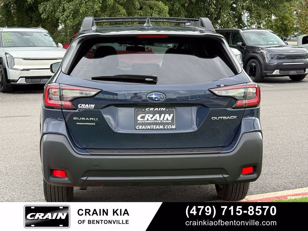 2025 Subaru Outback Premium - AWD / CLEAN CARFAX / ONE OWNER