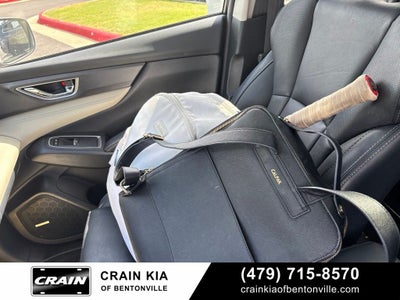 2022 Subaru Ascent Limited - AWD / PANORAMIC SUNROOF / ONE OWNER