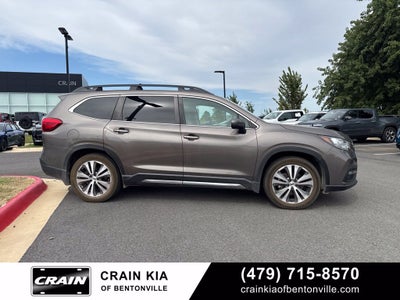 2021 Subaru Ascent Limited - AWD / PANORAMIC SUNROOF / CLEAN CARFAX