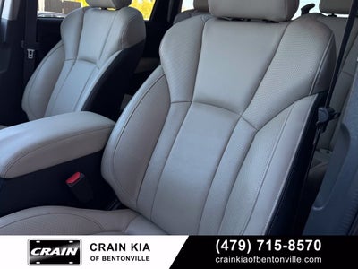 2021 Subaru Ascent Limited - AWD / PANORAMIC SUNROOF / CLEAN CARFAX