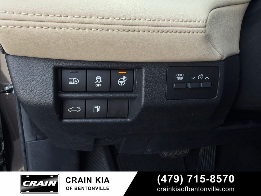 2019 Toyota Avalon Hybrid Limited - SUNROOF / HYBRID!