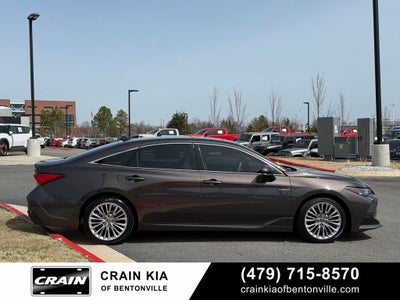 2019 Toyota Avalon Hybrid Limited - SUNROOF / HYBRID!