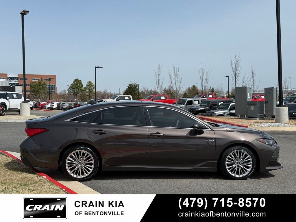2019 Toyota Avalon Hybrid Limited - SUNROOF / HYBRID!