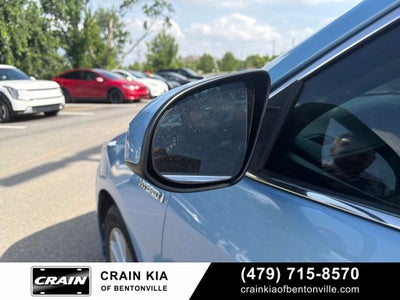 2013 Toyota Camry Hybrid XLE - SUNROOF