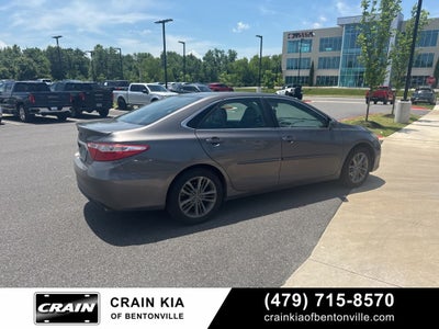 2017 Toyota Camry SE