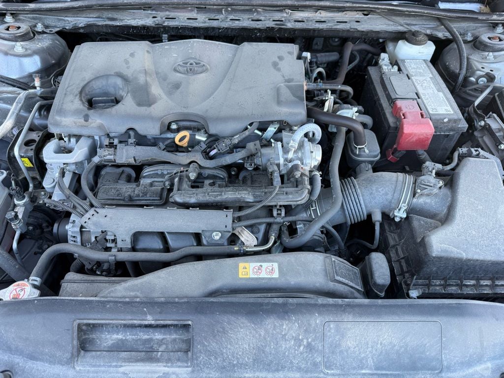 2024 Toyota Camry SE - CLEAN CARFAX / ONE OWNER