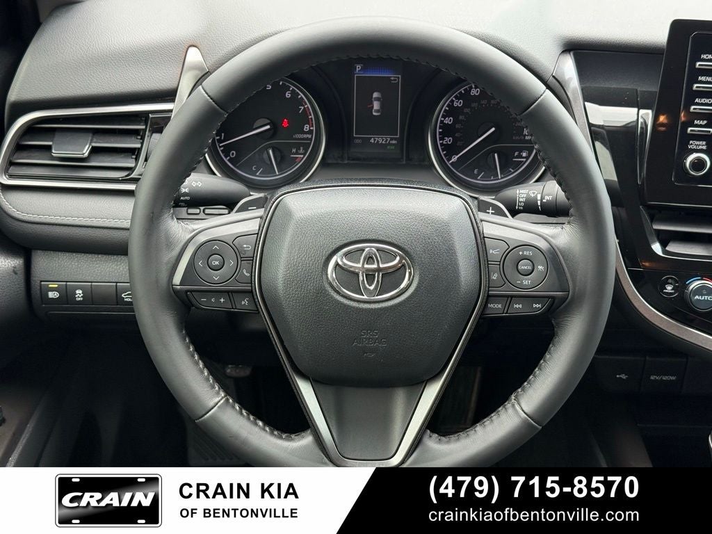 2023 Toyota Camry SE - CLEAN CARFAX / ONE OWNER