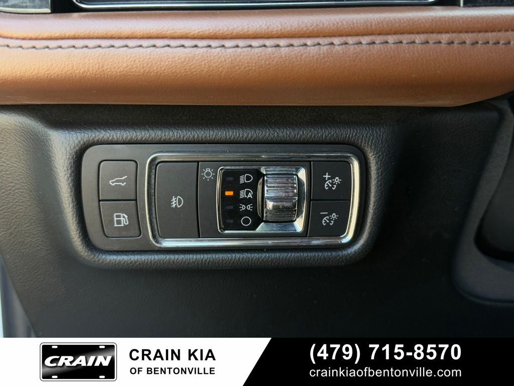 2020 Lincoln Aviator Grand Touring - AWD / PANORAMIC SUNROOF / DVD / 302A