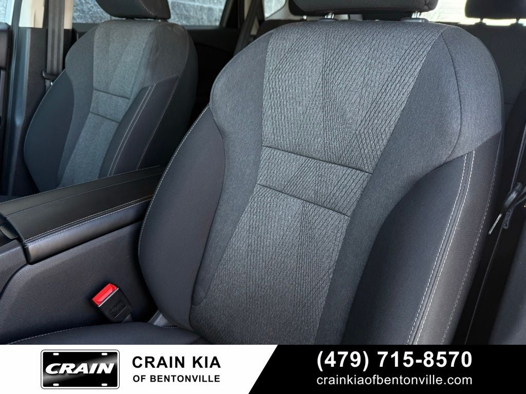 2024 Nissan Rogue SV - AWD / CLEAN CARFAX / ONE OWNER