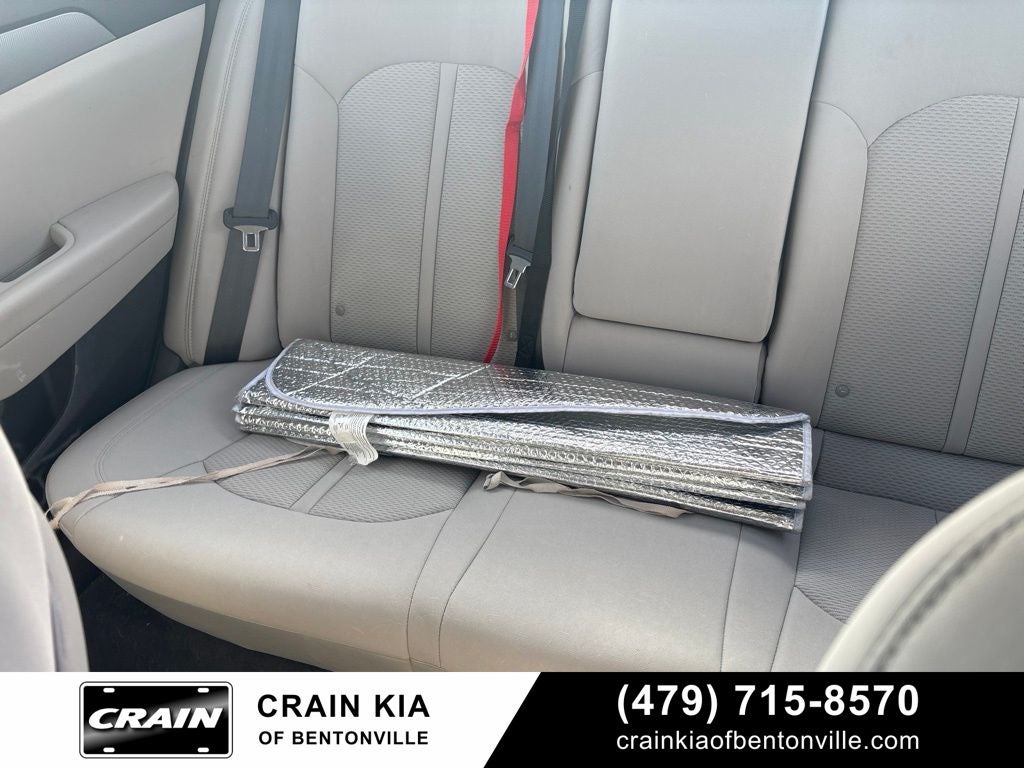 2019 Hyundai SONATA SE - CARFAX ONE OWNER