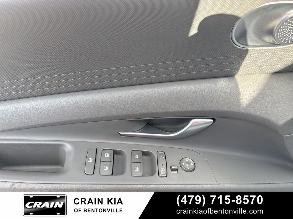 2023 Hyundai ELANTRA SEL - CLEAN CARFAX