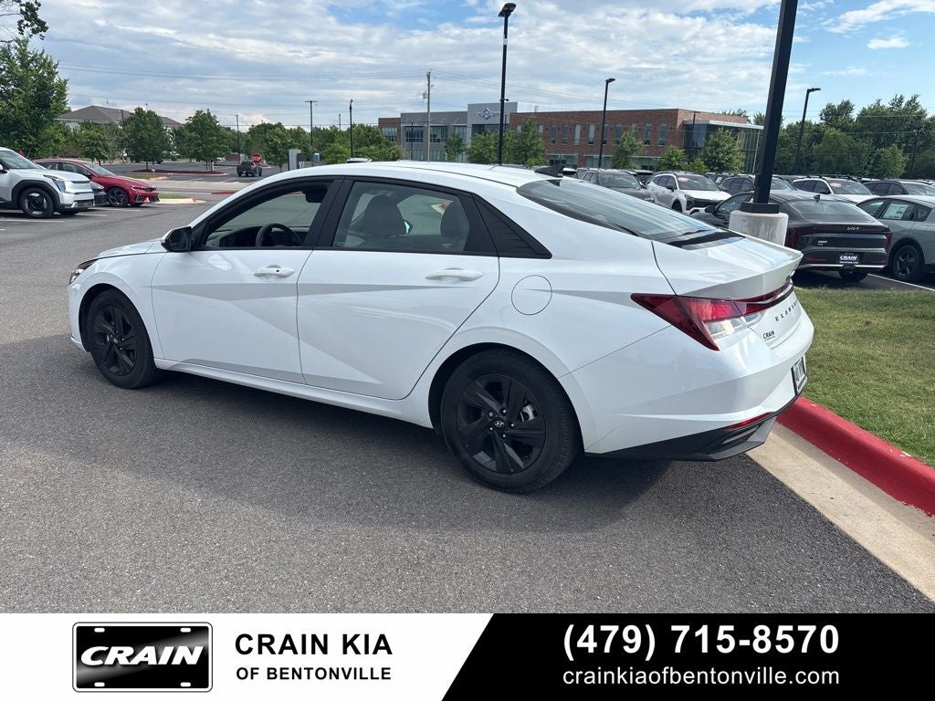 2023 Hyundai ELANTRA SEL - CLEAN CARFAX