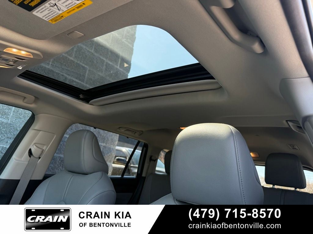 2021 Toyota Highlander Hybrid Limited - HYBRID! / AWD / SUNROOF / ONE OWNER