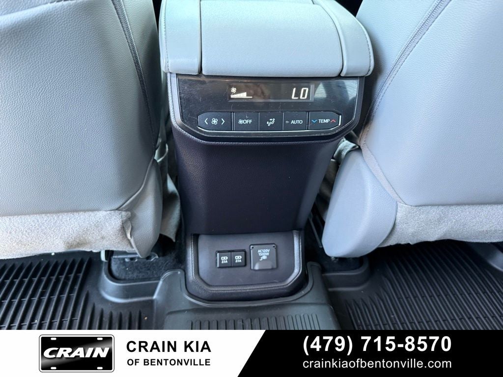 2021 Toyota Highlander Hybrid Limited - HYBRID! / AWD / SUNROOF / ONE OWNER