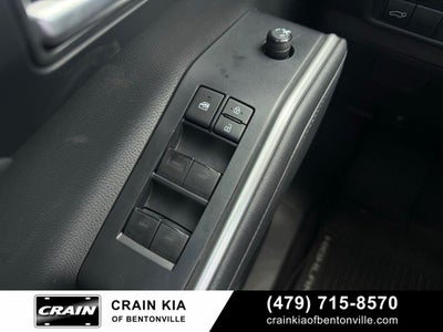 2021 Toyota Highlander XLE - CLEAN CARFAX / SUNROOF