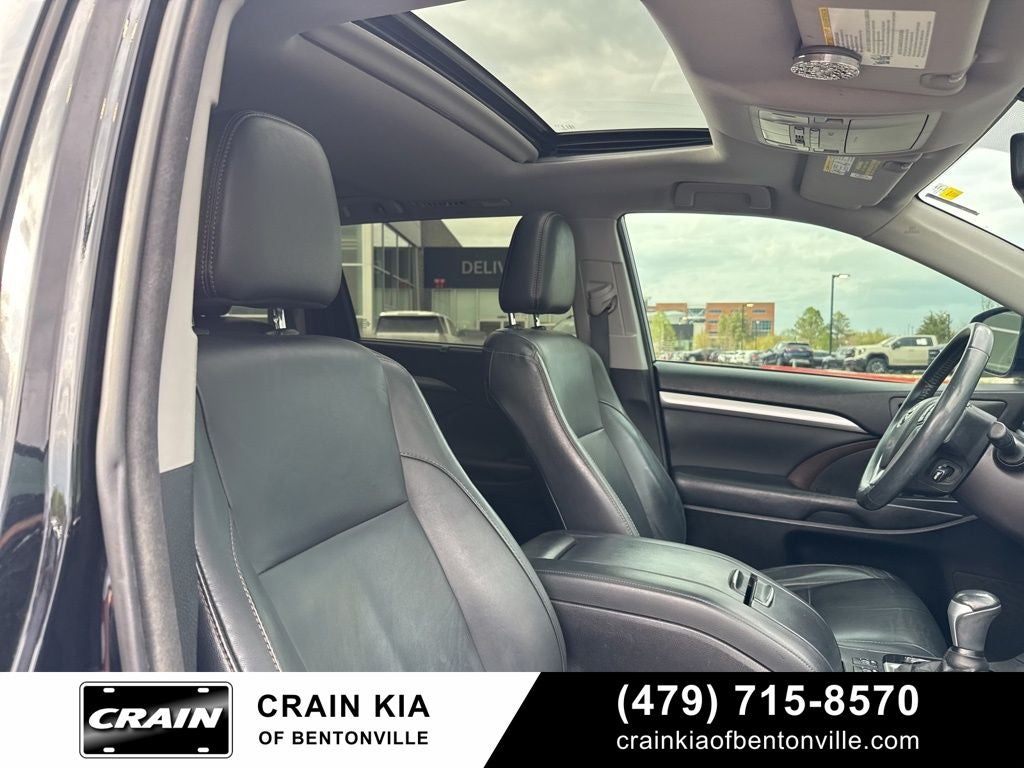 2016 Toyota Highlander XLE V6 - SUNROOF / CLEAN CARFAX / 3RD ROW