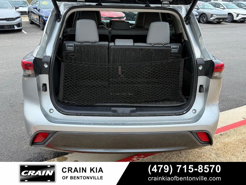 2020 Toyota Highlander Limited - CLEAN CARFAX / SUNROOF