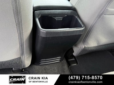 2017 Toyota Tacoma SR5 V6 - 4WD / CARFAX ONE OWNER