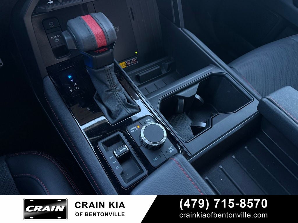 2026 Toyota Tundra Hybrid TRD Pro - 4WD / PANORAMIC SUNROOF / CARFAX ONE OWNER