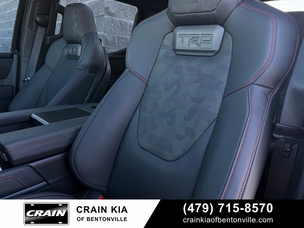 2026 Toyota Tundra Hybrid TRD Pro - 4WD / PANORAMIC SUNROOF / CARFAX ONE OWNER