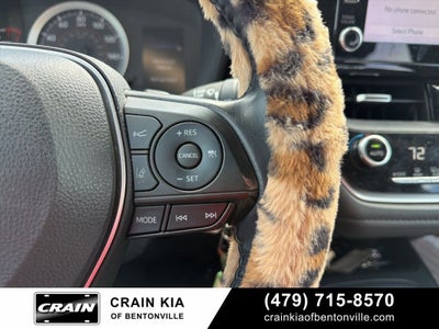 2020 Toyota Corolla SE - CLEAN CARFAX HISTORY