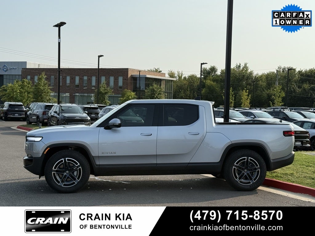 2025 Rivian R1T Adventure Dual Motor Standard Pack - AWD / CLEAN CARFAX / ONE OWNER