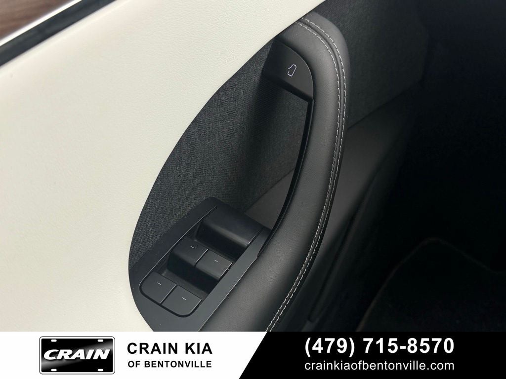 2022 Tesla Model X Base - AWD / THIRD ROW!