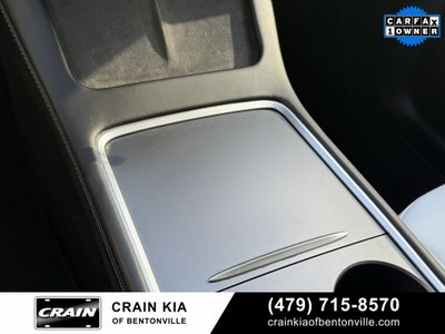 2023 Tesla Model Y Long Range - AWD / 3RD ROW / CLEAN CARFAX / 1 OWNER