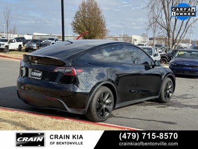 2023 Tesla Model Y Long Range - AWD / 3RD ROW / CLEAN CARFAX / 1 OWNER