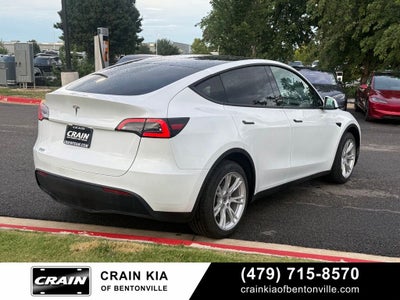 2023 Tesla Model Y Long Range - AWD / CLEAN CARFAX / ONE OWNER