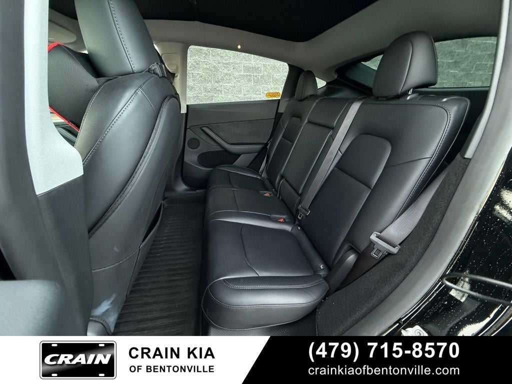 2023 Tesla Model Y Long Range - HW4 COMPUTER / AWD / CARFAX ONE OWNER