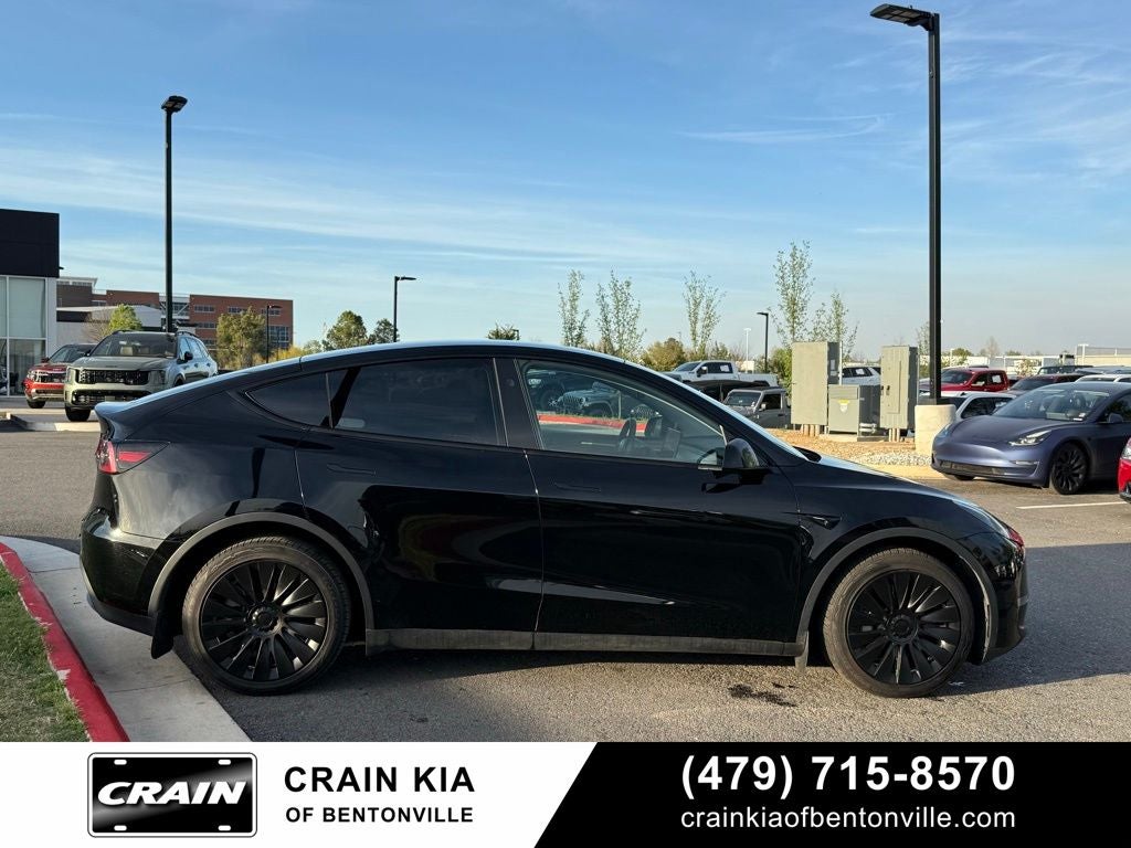 2023 Tesla Model Y Long Range - HW4 COMPUTER / AWD / CARFAX ONE OWNER