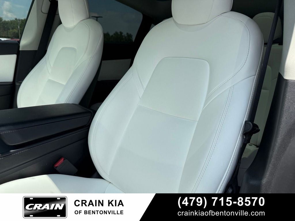 2022 Tesla Model Y Performance - AWD / CLEAN CARFAX / WHITE INTERIOR