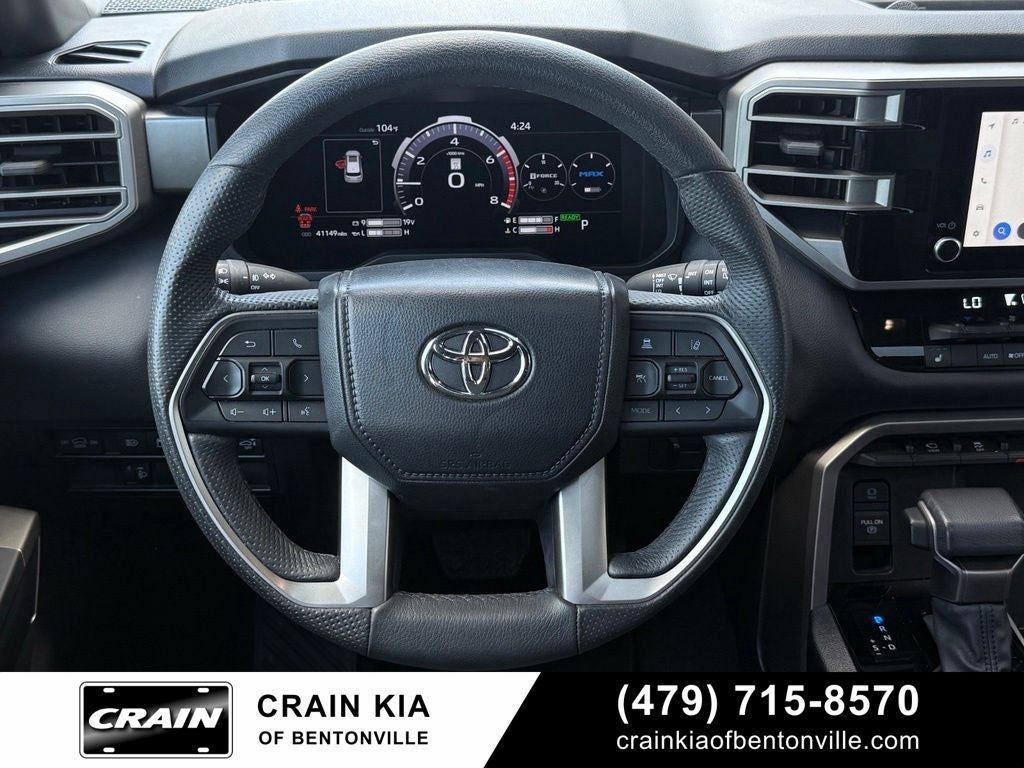 2025 Toyota Sequoia SR5 - 4WD / SUNROOF / CLEAN CARFAX / ONE OWNER