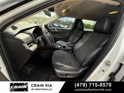 2022 Mitsubishi Outlander SE - 4WD / CLEAN CARFAX
