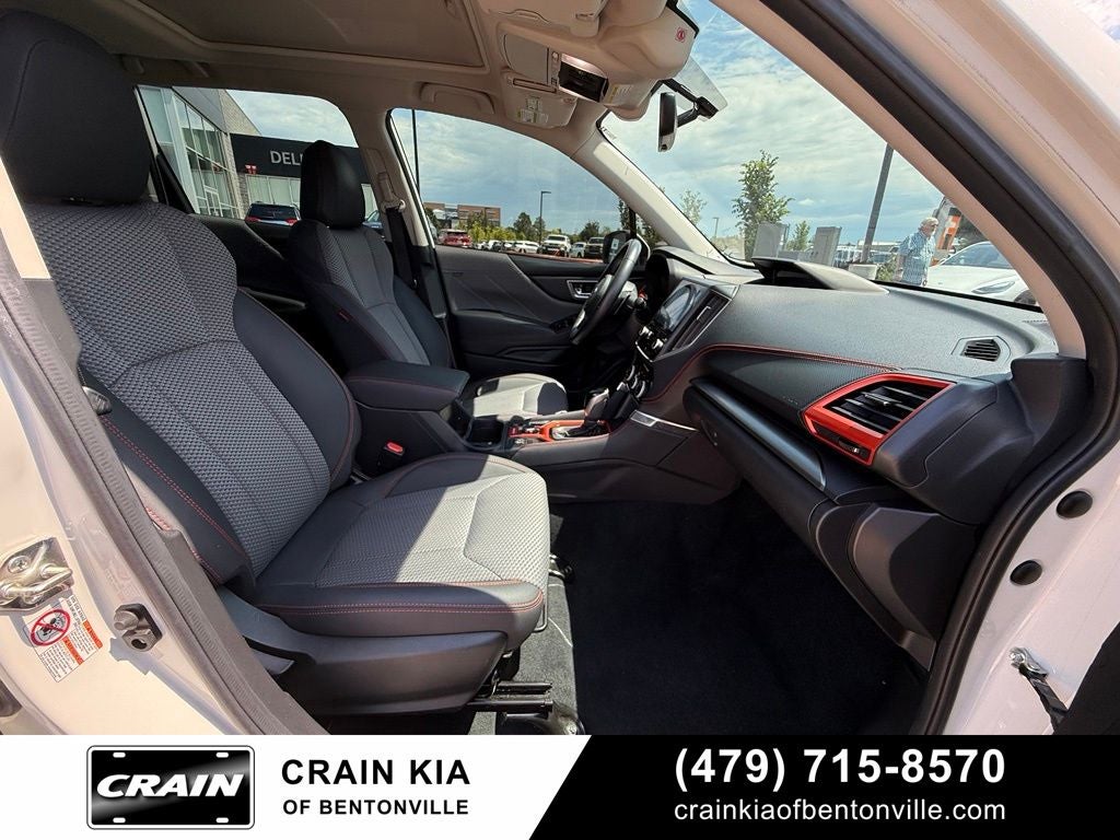 2020 Subaru Forester Sport - AWD / PANORAMIC SUNROOF / ONE OWNER